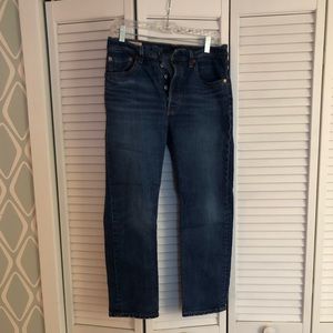 Size 29 Levi 501 Cropped Wedgie Jeans